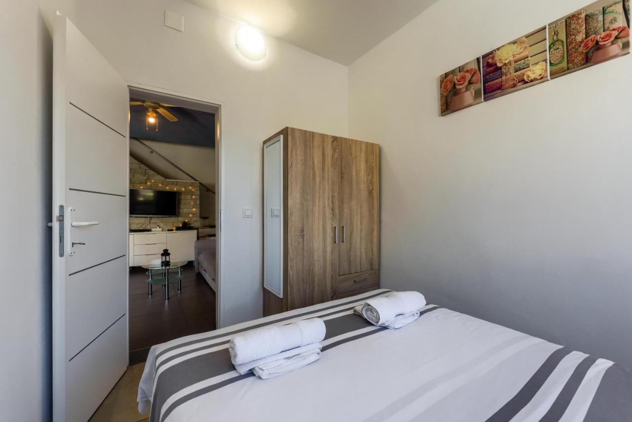 Diva Apartment Povljana Eksteriør bilde